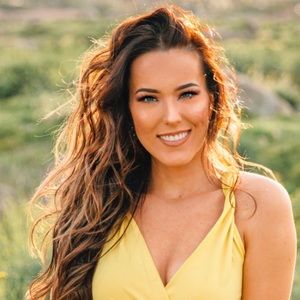 Meet your Posher, Megan m